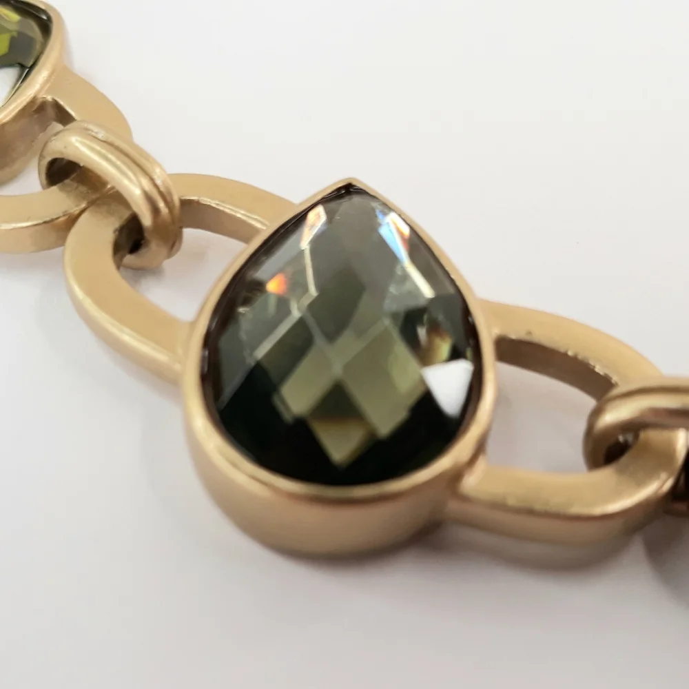 Anne Klein Vintage Mogul Heavy Brushed Satin Gold Tone Lucite Jewels Necklace - Picture 7 of 12